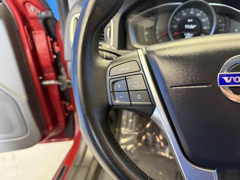 Used 2014 Volvo S60 T5 FWD image 16