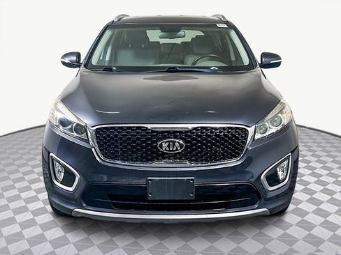 Used 2016 Kia Sorento EX image 2