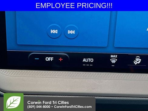 New 2026 Ford Maverick Lobo AWD/4WD image 22