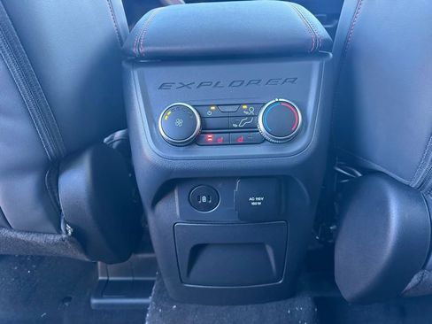 New 2026 Ford Explorer ST-Line w/ ST-Line Street Pack image 24