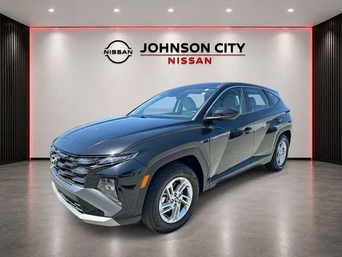 Used 2025 Hyundai Tucson SE FWD image 9
