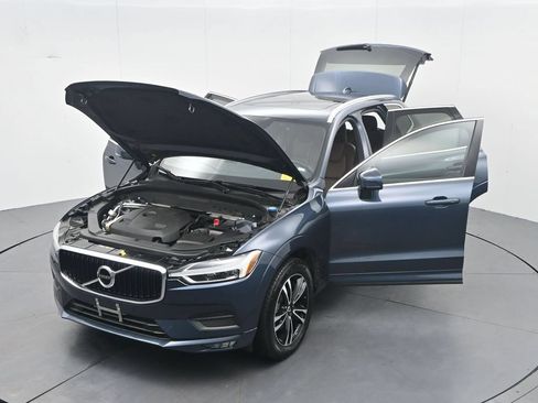 Used 2021 Volvo XC60 T5 Momentum w/ Protection Package Premier FWD image 48