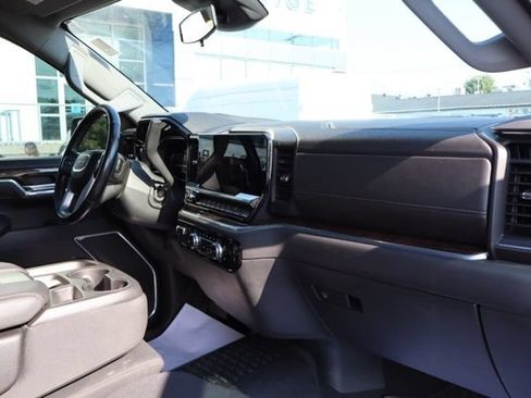 Used 2022 GMC Sierra 1500 Elevation AWD/4WD image 35