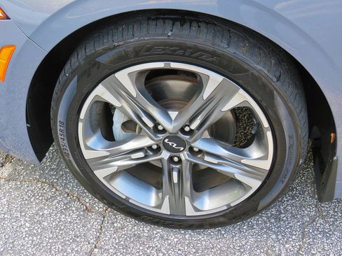 Used 2023 Kia K5 EX FWD image 11