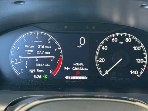 Certified 2025 Honda HR-V Sport image 24