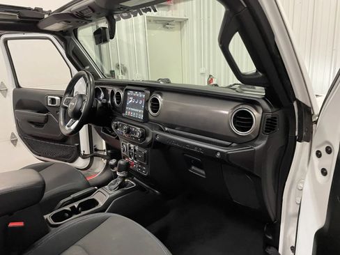 Used 2022 Jeep Wrangler Unlimited Rubicon 4xe AWD/4WD image 47