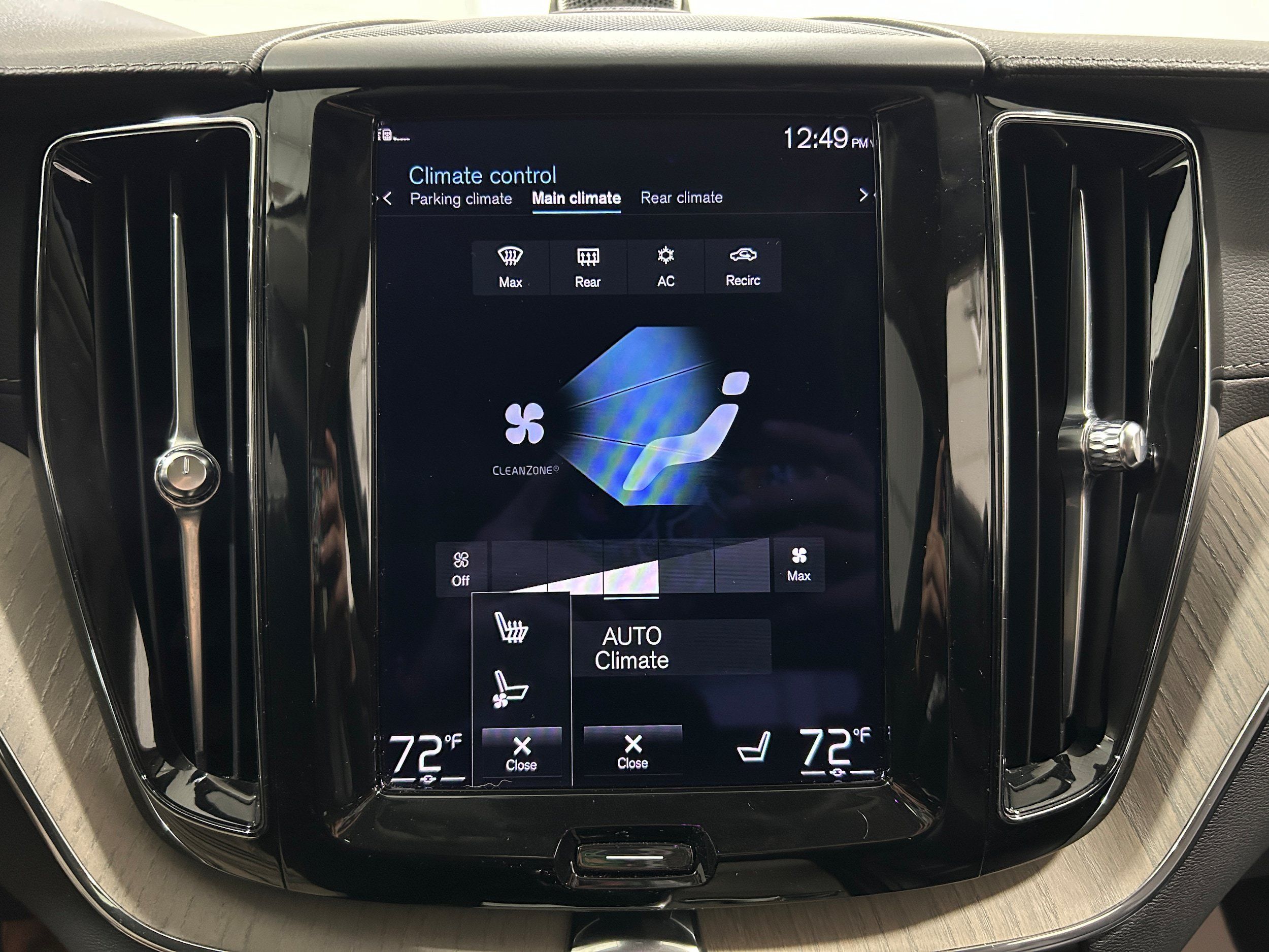 Used 2021 Volvo XC60 T5 Inscription AWD/4WD image 8