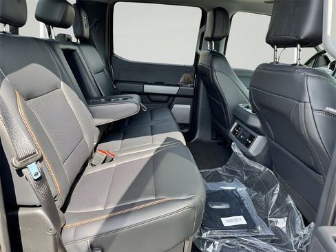 New 2025 Ford F250 Lariat w/ Lariat Ultimate Package image 42