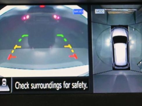 Used 2020 Nissan Pathfinder SL AWD/4WD image 14