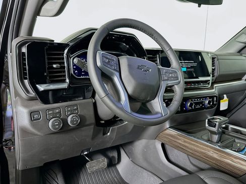 New 2026 Chevrolet Silverado 1500 RST AWD/4WD image 10