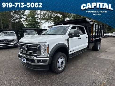New 2025 Ford F450 XL image 1