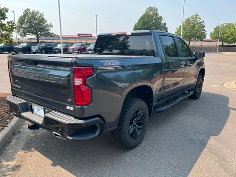 Used 2019 Chevrolet Silverado 1500 LT Trail Boss w/ Convenience Package AWD/4WD image 5