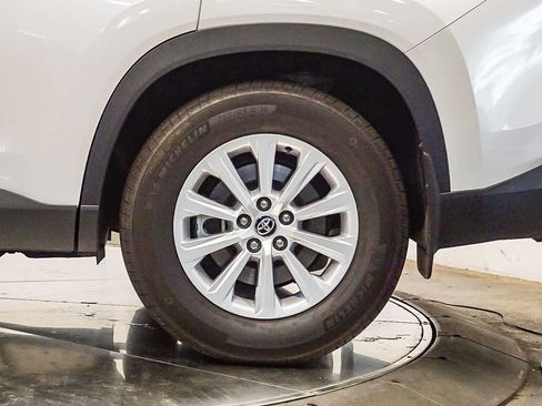 Used 2024 Toyota Grand Highlander XLE image 10