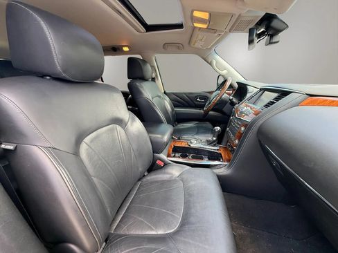 Used 2017 INFINITI QX80 4WD w/ Deluxe Technology Package image 19