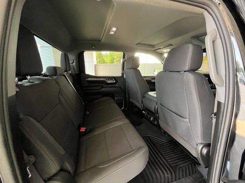 Certified 2026 Chevrolet Silverado 1500 LT AWD/4WD image 17
