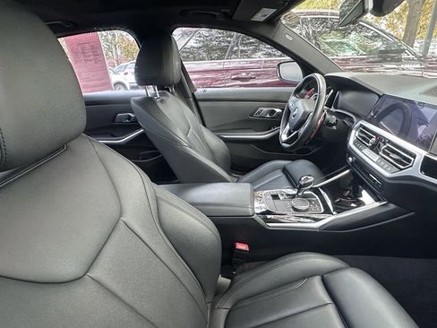 Used 2019 BMW 330i Sedan w/ Convenience Package image 5
