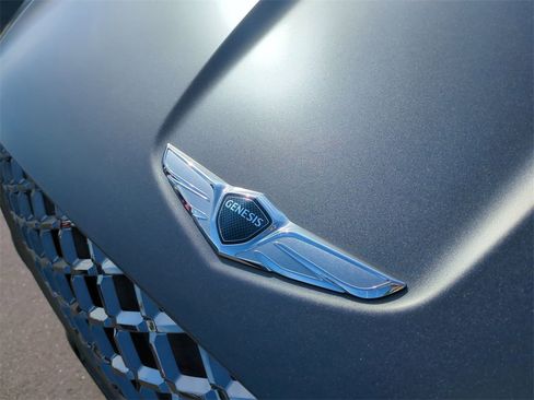 Used 2023 Genesis GV70 3.5T Sport w/ Sport Prestige Package image 13