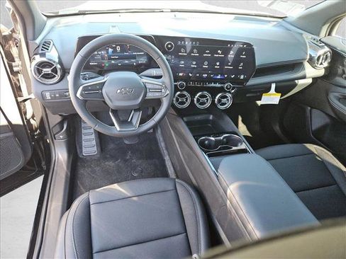 New 2026 Chevrolet Blazer EV LT image 15