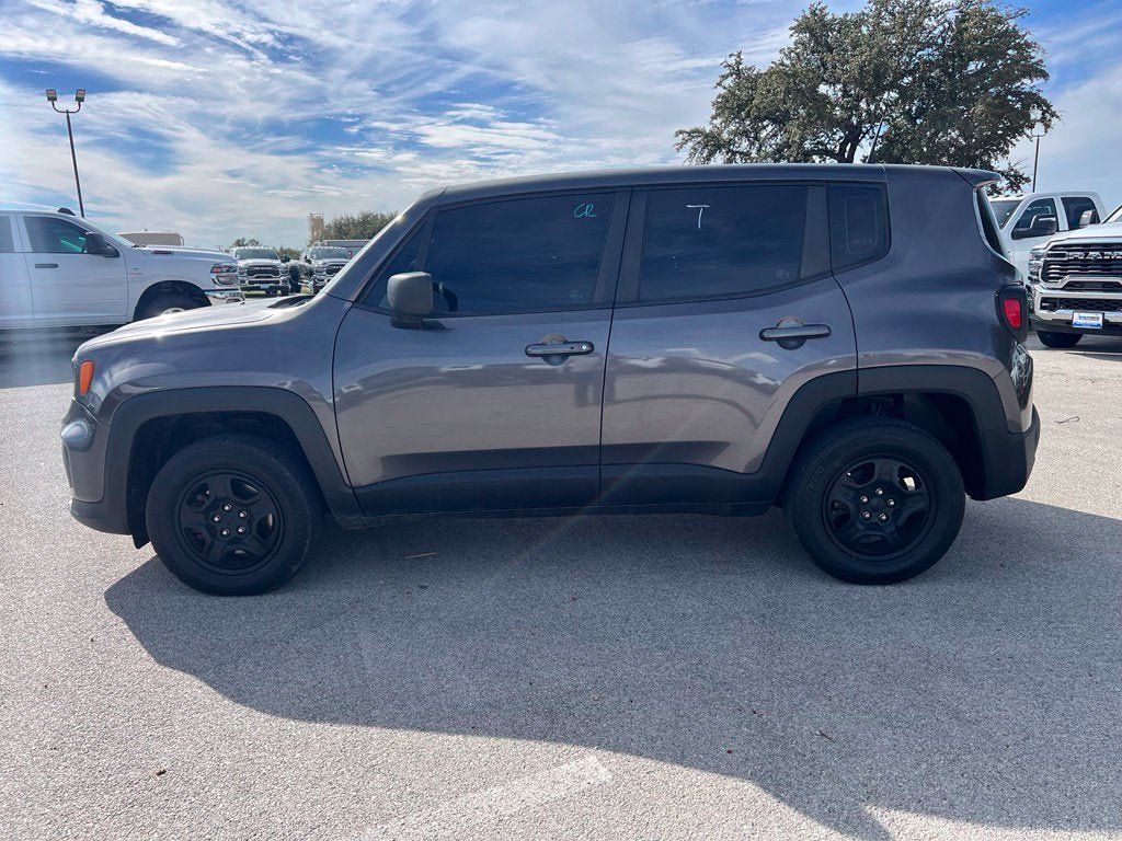 Used 2020 Jeep Renegade Sport AWD/4WD image 2