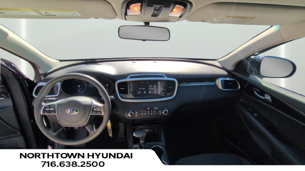 Used 2020 Kia Sorento LX FWD image 10