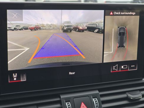 Certified 2023 Audi Q5 2.0T Premium Plus w/ Premium Plus Package image 12