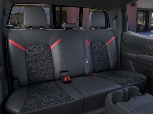 New 2026 Chevrolet Colorado Z71 image 17