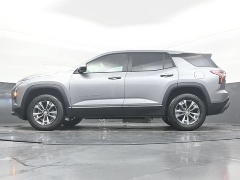 Used 2026 Chevrolet Equinox LT FWD image 27