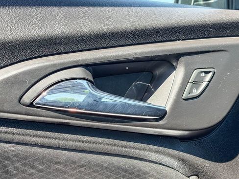 Used 2018 Chevrolet Malibu LT FWD image 42