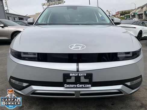 Used 2024 Hyundai Ioniq 5 SEL RWD image 2