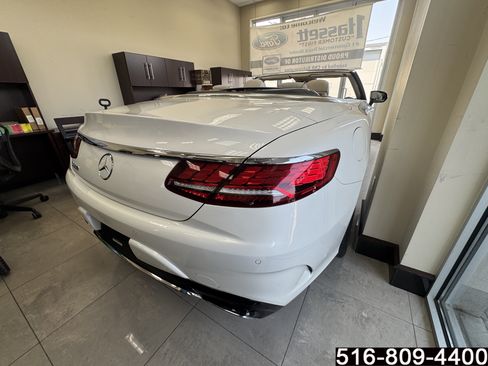 Used 2020 Mercedes-Benz S 560 Cabriolet image 7
