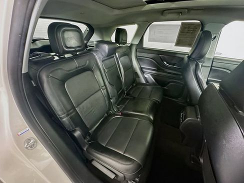 Certified 2022 Lincoln Corsair AWD w/ Premium Package image 31