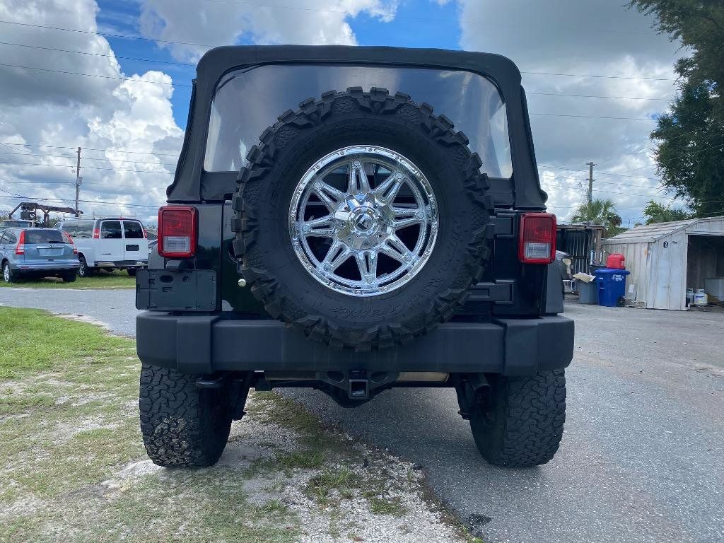 Used 2011 Jeep Wrangler Unlimited Sport w/ Connectivity Group AWD/4WD image 9