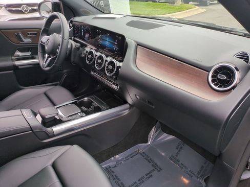 Certified 2023 Mercedes-Benz GLA 250 4MATIC image 34
