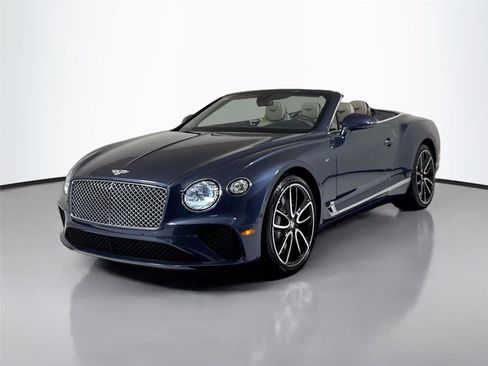 Used 2020 Bentley Continental GT image 32