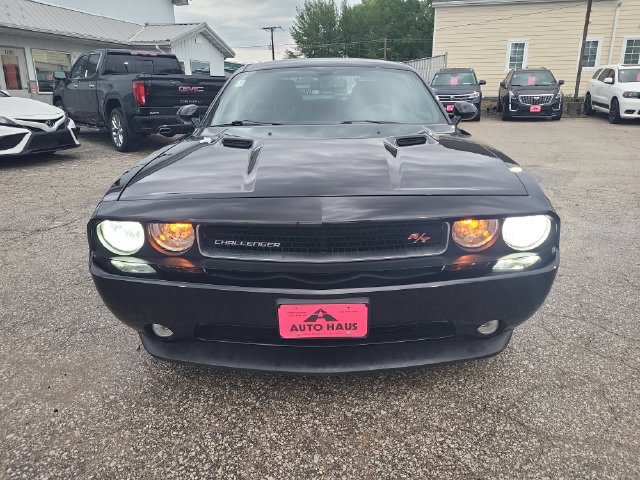 Used 2013 Dodge Challenger R/T RWD image 9