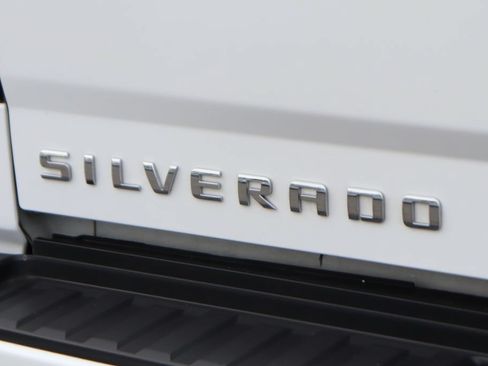 Used 2017 Chevrolet Silverado 2500 LTZ w/ Duramax Plus Package AWD/4WD image 48