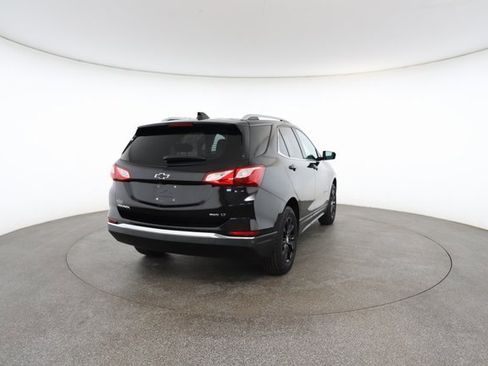 Used 2020 Chevrolet Equinox LT image 16