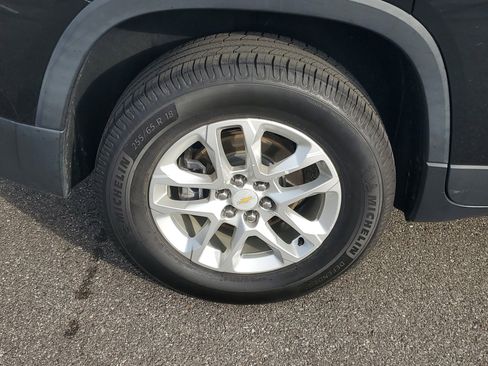 Used 2020 Chevrolet Traverse LS image 39