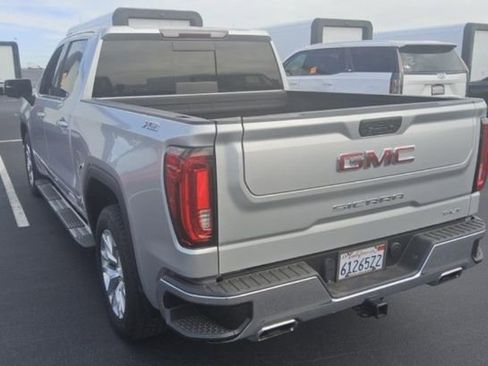 Used 2020 GMC Sierra 1500 SLT w/ SLT Premium Package AWD/4WD image 4