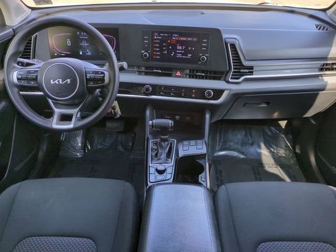 Used 2024 Kia Sportage LX image 15