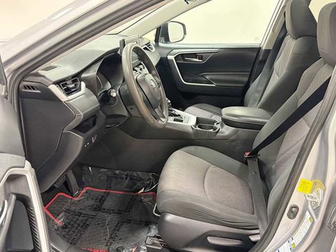 Certified 2019 Toyota RAV4 XLE AWD/4WD image 13