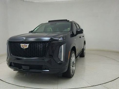 Used 2025 Cadillac Escalade Sport Platinum w/ LPO, Floor Liner Package image 74