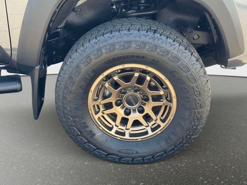 Certified 2023 Toyota Tacoma 4x4 Double Cab w/ Trail Edition image 10