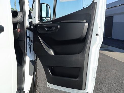 New 2026 Mercedes-Benz Sprinter 2500 image 7