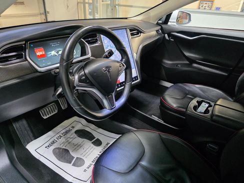 Used 2012 Tesla Model S Signature Performance RWD image 17