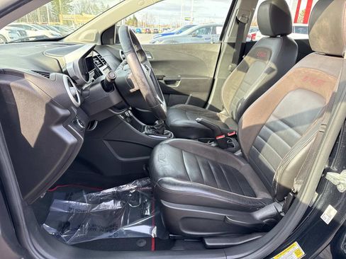 Used 2015 Chevrolet Sonic RS image 28