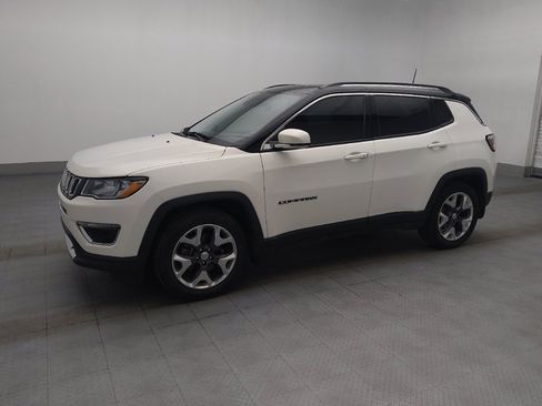 Used 2019 Jeep Compass Limited w/ Safety & Security Group FWD image 2
