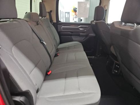 Used 2019 RAM 1500 Big Horn image 15