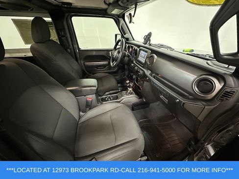 Used 2022 Jeep Wrangler Sport AWD/4WD image 21