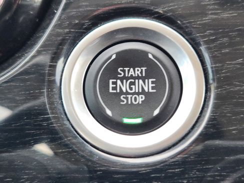 Certified 2023 Cadillac XT6 Premium Luxury w/ Technology Package image 19